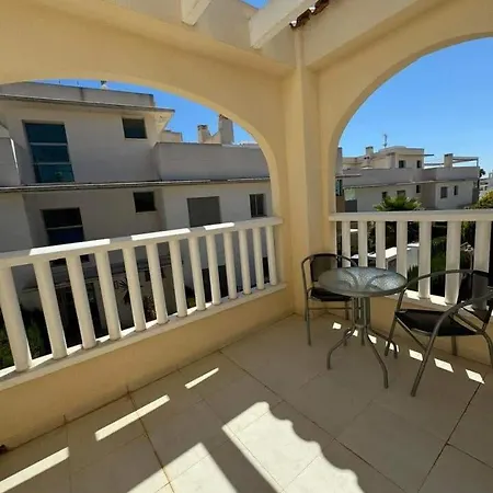 Holiday home Mediterranean 3 Bed Townhouse Cq44 *