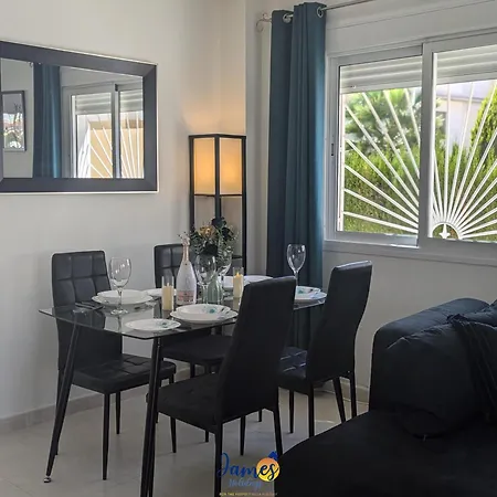 Mediterranean 3 Bed Townhouse Cq44