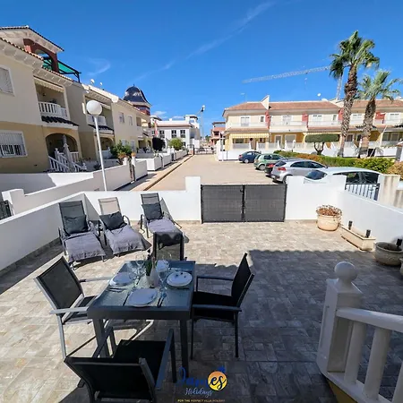 Mediterranean 3 Bed Townhouse Cq44 * Ciudad Quesada