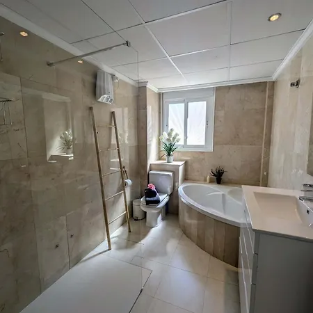 Mediterranean 3 Bed Townhouse Cq44