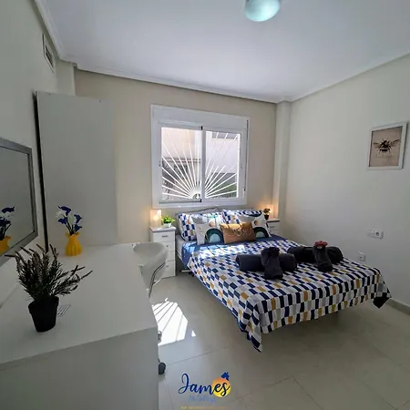 Mediterranean 3 Bed Townhouse Cq44 Holiday home *